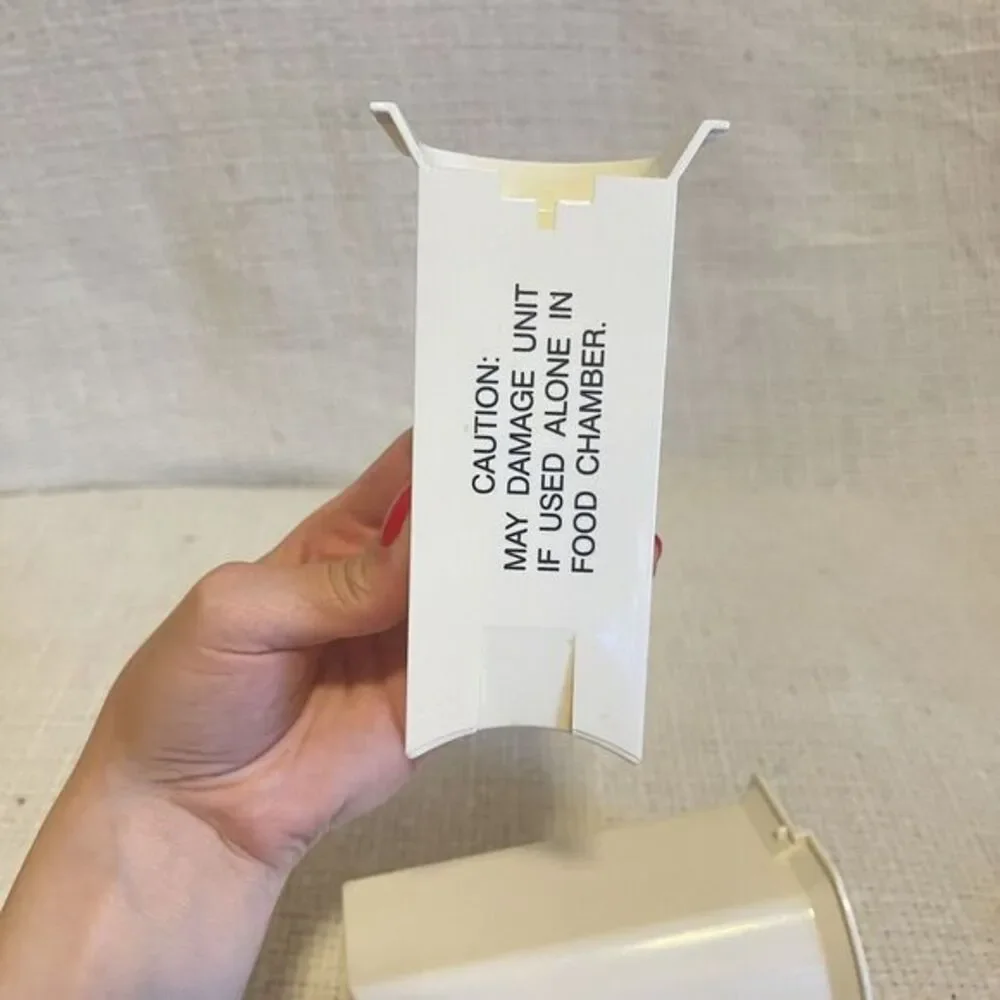 Presto Professional Salad Shooter Food‎ Guide Pusher Replacement Part